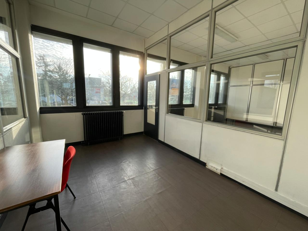 Bureau Saint-Herblain 216m² Location bureau Saint-Herblain Loire-Atlantique OLBUR2529353 1
